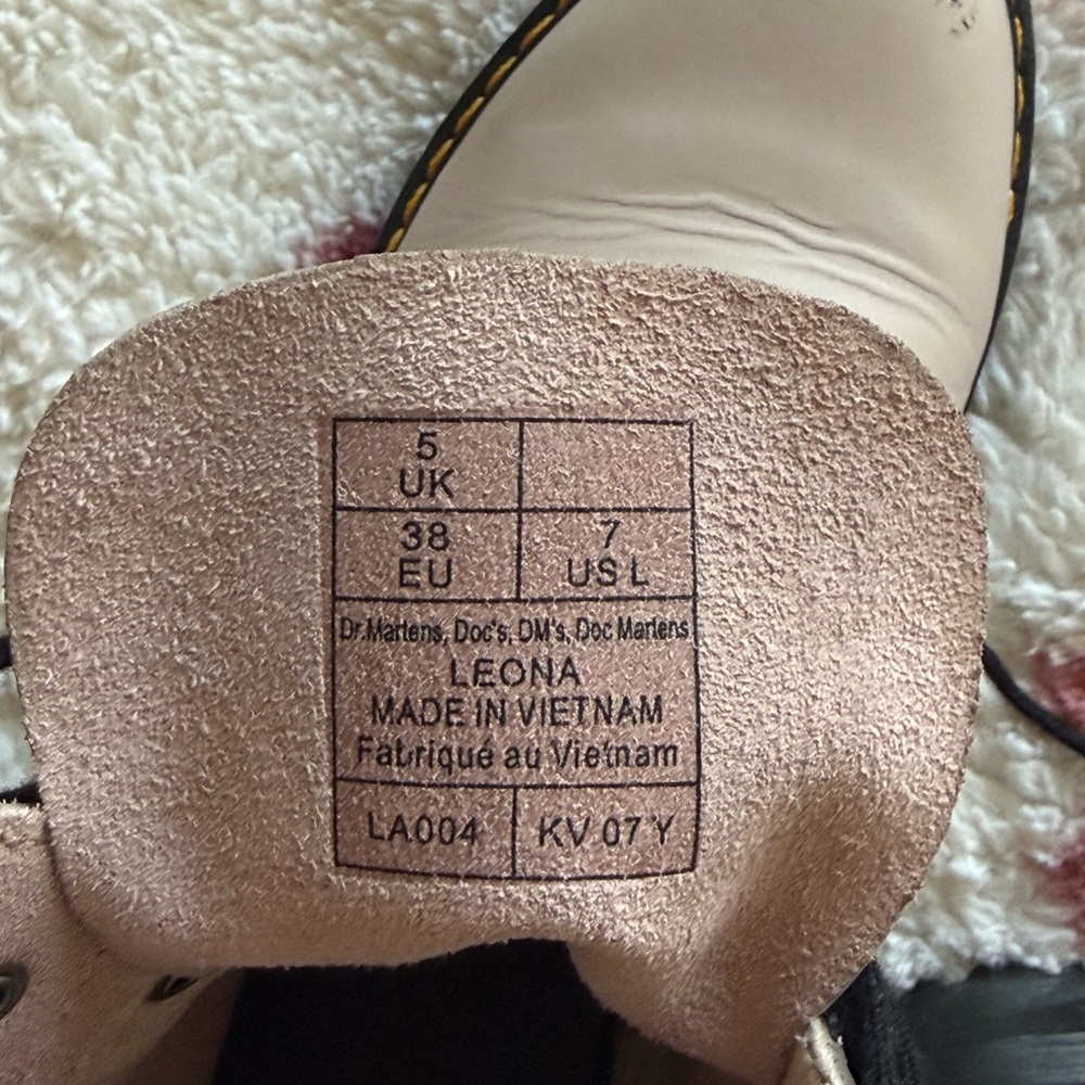 Leona dust pink Combat Boots Dr Martens - Picture 6 of 8